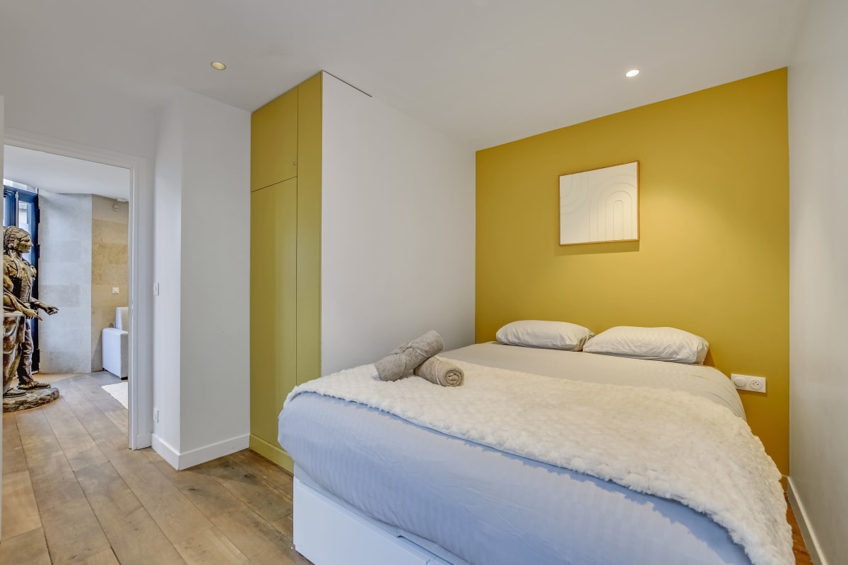 Appartement   Charmant 38 m² avec piano — Paris 14e