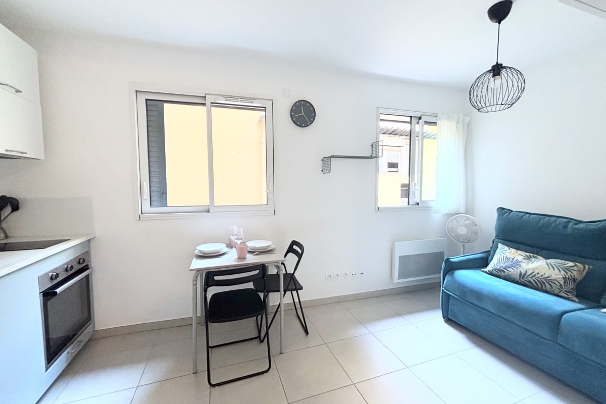  Appartement Studio pratique avec wifi proche centre Nice