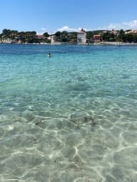 Plage de Renécros à 8 minutes à pied 
