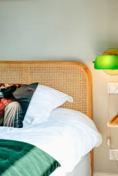 Chambre avec lit double