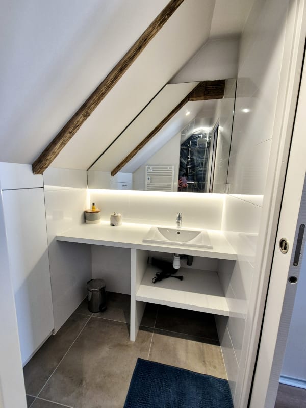 Appartement Duplex lumineux avec magnifique vue sur la mer 