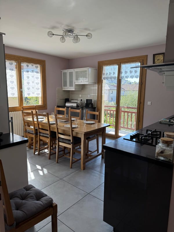 Le Sonise - Appartement familial spacieux avec balcon, jardin et parking