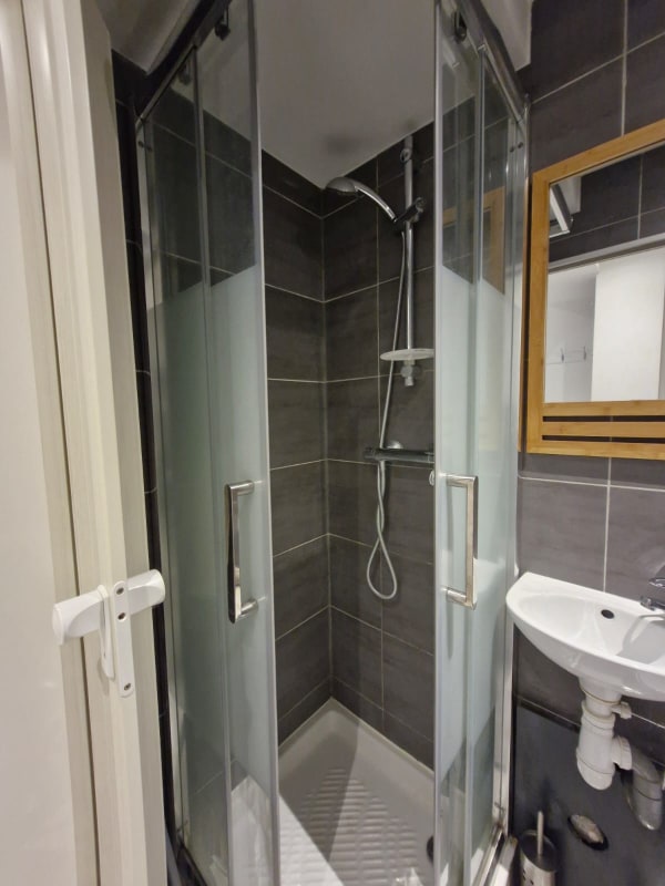 Appartement   Studio pieds des pistes (Rochebrune)