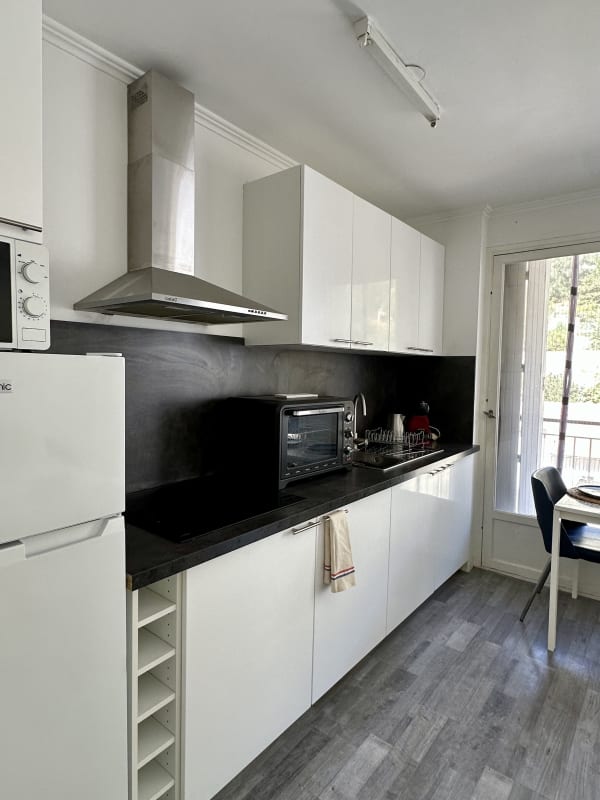 Appartement Studio lumineux avec balcon proche tram 