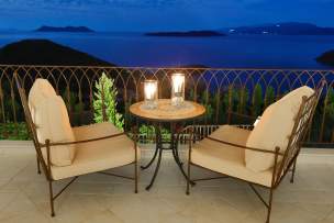 Villa Auriga - Villa Spacieuse avec Vue Magnifique sur la Mer