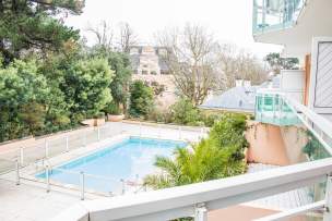 GuestReady - Spacieux appartement avec terrasse et piscines