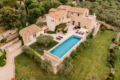 a louer propriété en Provence Gordes piscine 