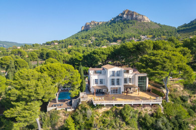 book-villa-isaure-property-rental-kid-friendly-cassis-pioma-home