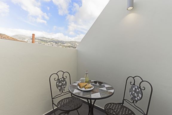 Downtown Funchal Apartments 4A P. Ruivo, in the heart of the city.
