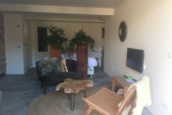 Luxury beach studio incl. parking spot 