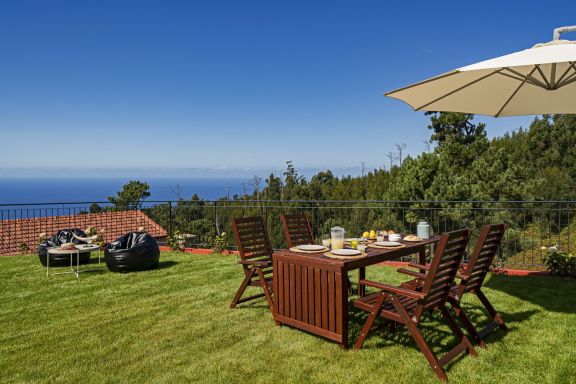 Felicidade Rocha II - For families, with a pool 