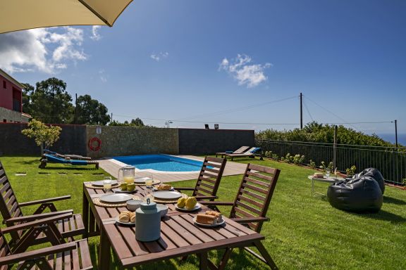 Felicidade Rocha II - For families, with a pool 