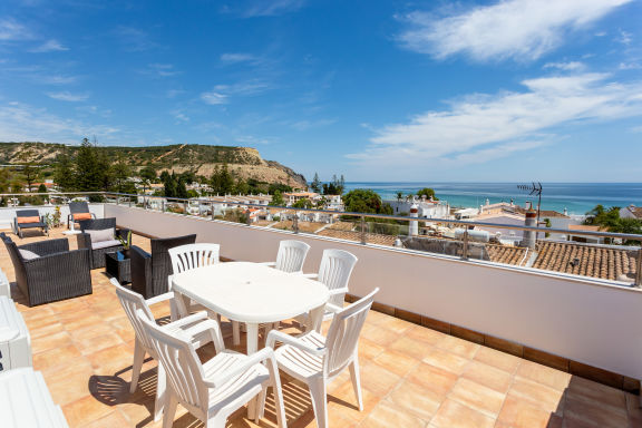 Mariners (1) - Bright and stylish apartment - walk to the beach