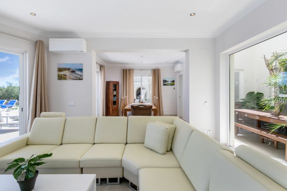 Sea View Villa - moderne Villa mit unglaublichem Blick auf das Meer 