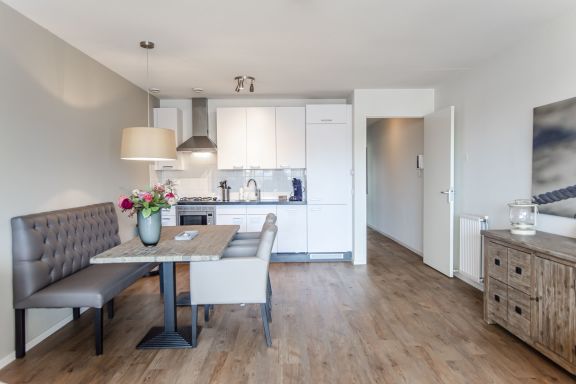 Spacious and luxurious first flloor apartment with balcony- Kaag  (11)