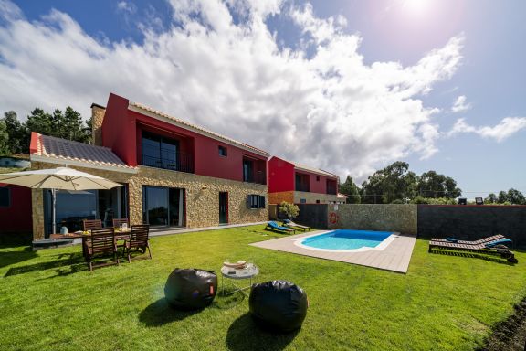 Felicidade Rocha II - For families, with a pool 