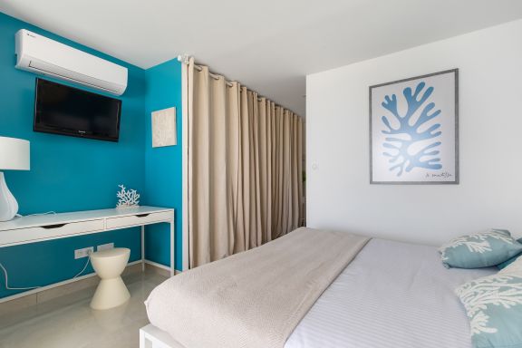 Blue Coral Heliopolis