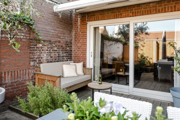 Oasis Escape - modernes apartment mit gemütlichem Außenbereich!