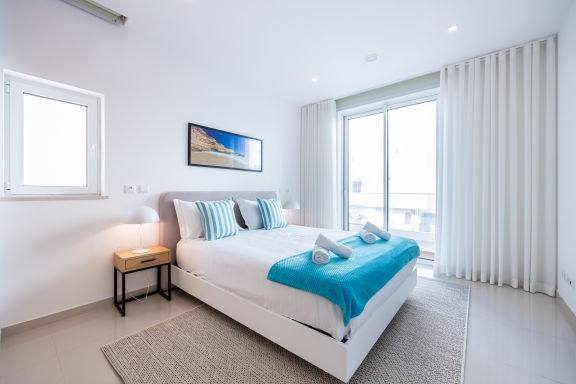 Adega Marina Apartments - Pool View 
