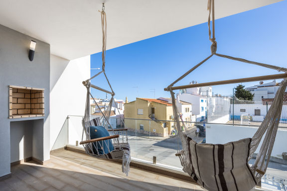 The Kuuyi Suite - Burgau