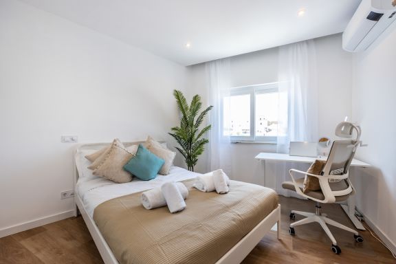 City Centre Ocean View Apartment