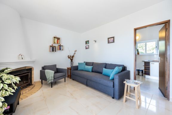Casa Coruja - amazing cozy family home with pool and sea view
