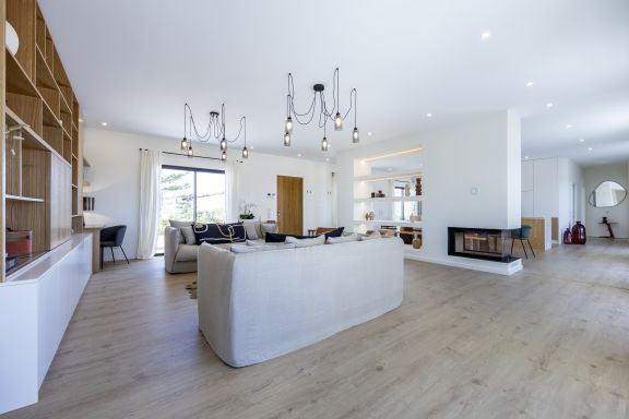 Villa Oliade - Escape to Luxury at Our New Villa in Praia da Luz!