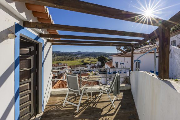 Casa Azul - Haus mit Terrasse mit Blick auf Aljezur