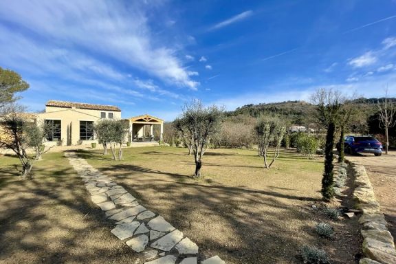 Mas des Oliviers ,Superbe villa provençale