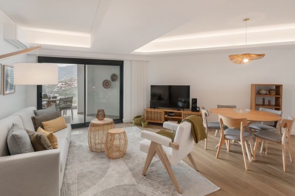 Avec piscine et vue sur la mer - Acqua Residence III