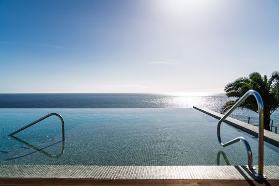 Acqua Residence VII - Luxury 3BR in Funchal