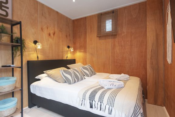 Beachhouse Rina Zandvoort - Free Parking