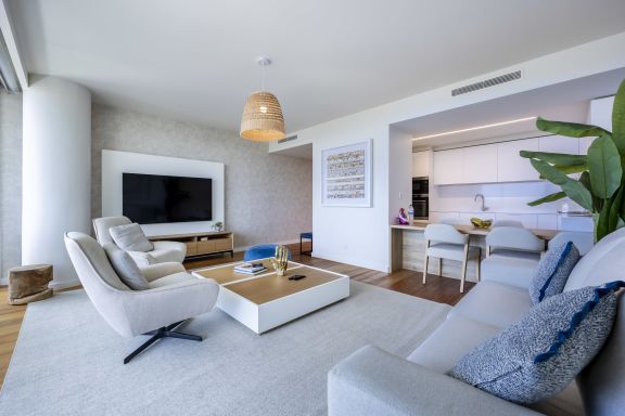 Bayline - Bhyat Luxe Apartment