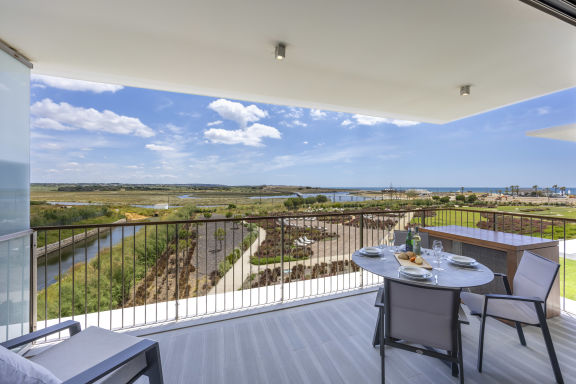 Bayline - Bhyat Luxe Apartment