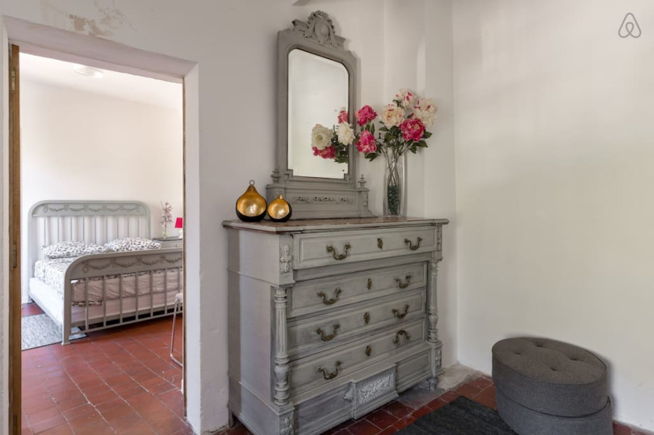 Chambre avec lit double 