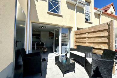Terrace with outdoor furniture & BBQ