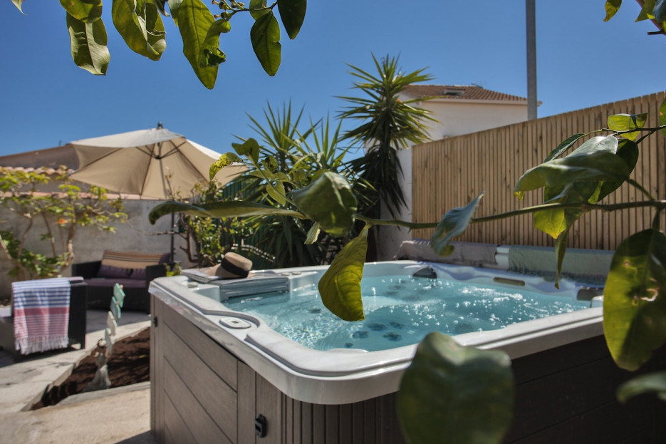 Détendez vous avec le jacuzzi