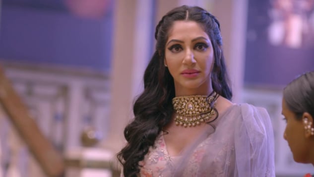 Reyhna Pandit Looks Like A Millennial Fairy Goddess Nia sharma, reyhna pandit, shagun pandey, arjun bijlani and other friends of the naagin 4 actor celebrated her 20th birthday in her instagram account is fukl of photos and videos of the celebration. reyhna pandit looks like a millennial