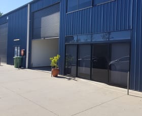 Showrooms / Bulky Goods commercial property leased at Shed 2/15 Carlo Drive Cannonvale QLD 4802