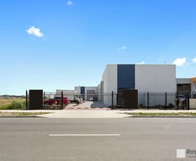 Showrooms / Bulky Goods commercial property leased at 1/21-23 Futures Road Cranbourne West VIC 3977