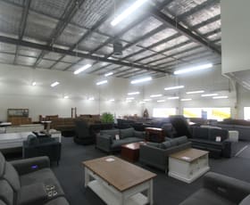 Showrooms / Bulky Goods commercial property leased at 2 / 900 Ruthven Street Toowoomba City QLD 4350