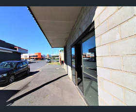 Showrooms / Bulky Goods commercial property leased at 48 Burnett Street Berserker QLD 4701