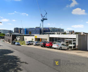 Showrooms / Bulky Goods commercial property leased at 26 Chermside Street Newstead QLD 4006