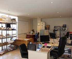 Factory, Warehouse & Industrial commercial property leased at Unit 2/262 Wolseley Place Thomastown VIC 3074