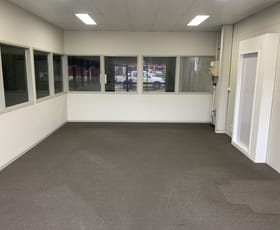 Showrooms / Bulky Goods commercial property leased at 145-147 Lyons Street Bungalow QLD 4870