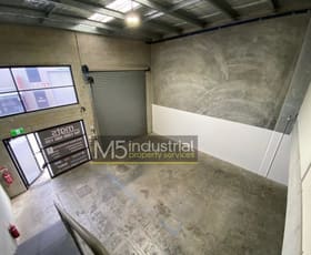 Factory, Warehouse & Industrial commercial property leased at Unit 8/3 Kelso Crescent Moorebank NSW 2170