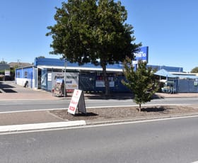 Showrooms / Bulky Goods commercial property leased at 94-96 Beach Road Christies Beach SA 5165