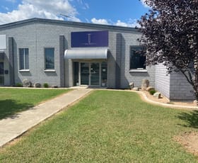 Showrooms / Bulky Goods commercial property leased at Unit 2 / 60 Oliver Street Inverell NSW 2360