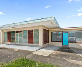 Showrooms / Bulky Goods commercial property leased at Shop 4/54 Central Avenue Oak Flats NSW 2529