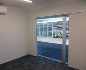 Showrooms / Bulky Goods commercial property leased at Shop 4 & 5/165-175 English Street Manunda QLD 4870